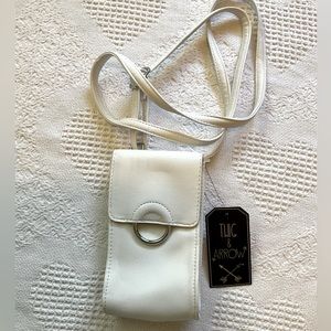 Twig & Arrow white wallet purse